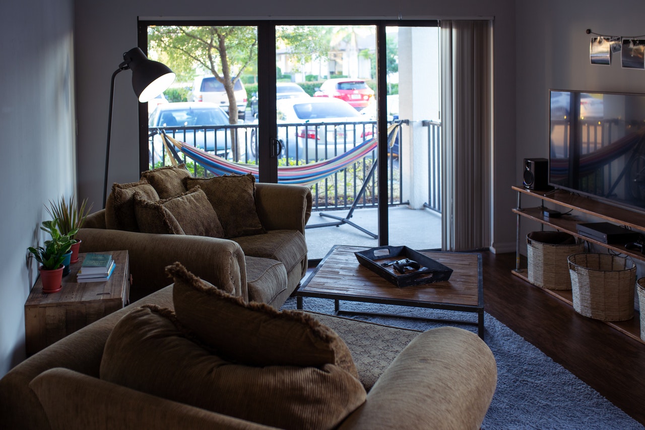 SERIES 4000 SLIDING DOORS G